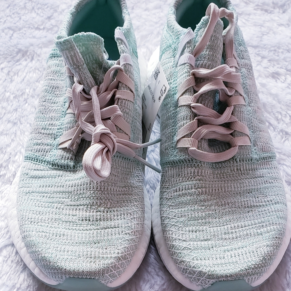 New Womens Adidas Pureboost Go - Picture 2 of 8